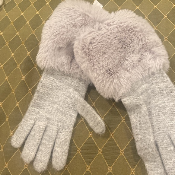 NWT Maeve gloves - Picture 4 of 6